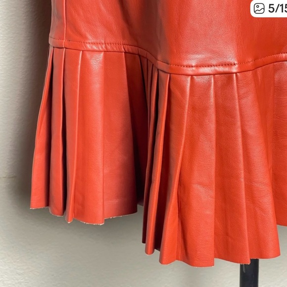 RYEGRASS Orange Vegan Pleated Skirt - Picture 5 of 15